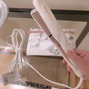 Foxybae rose gold marbled flat iron